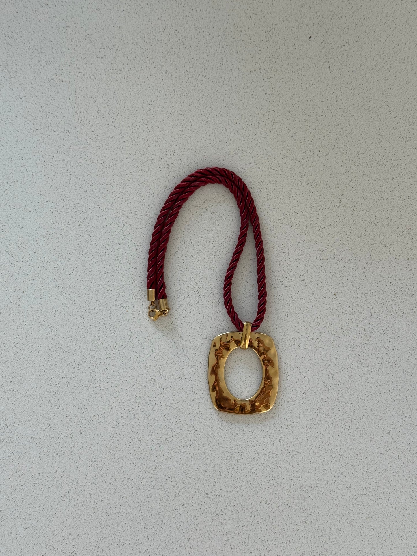 Colar Red Rope